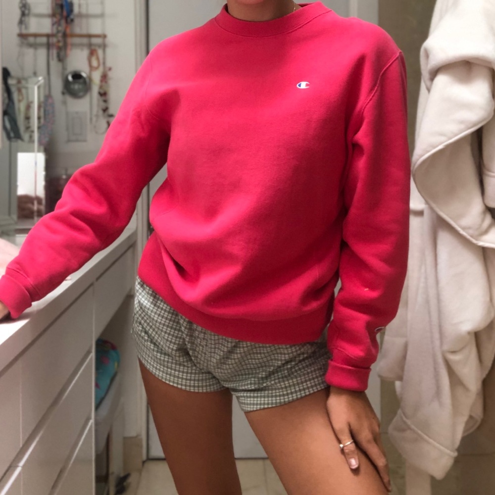 amazing hot pink crew neck (UNISEX)